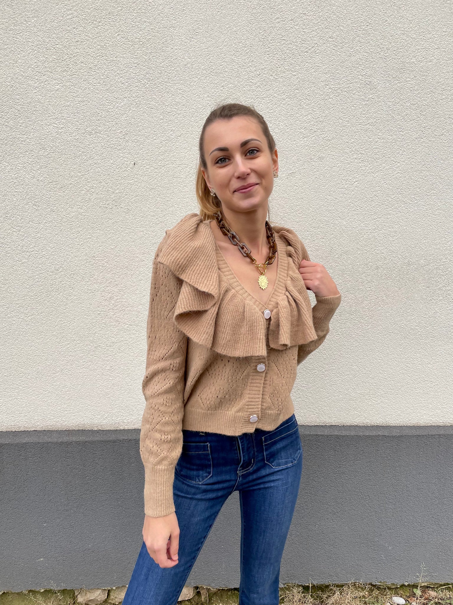 Gilet beige à volants MADY