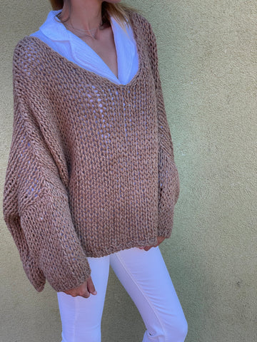 Pull oversize brun à trou WOOD