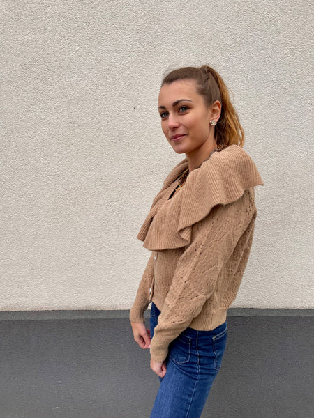 Gilet beige à volants MADY
