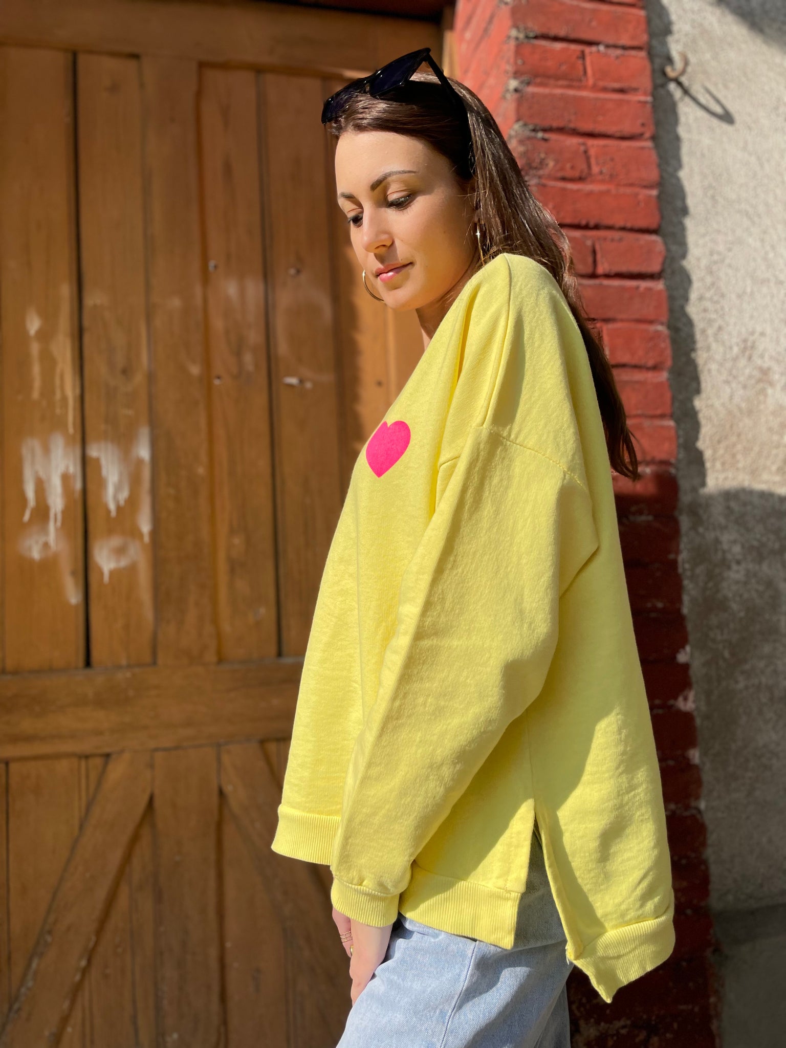Pull jaune à coeur SIMON