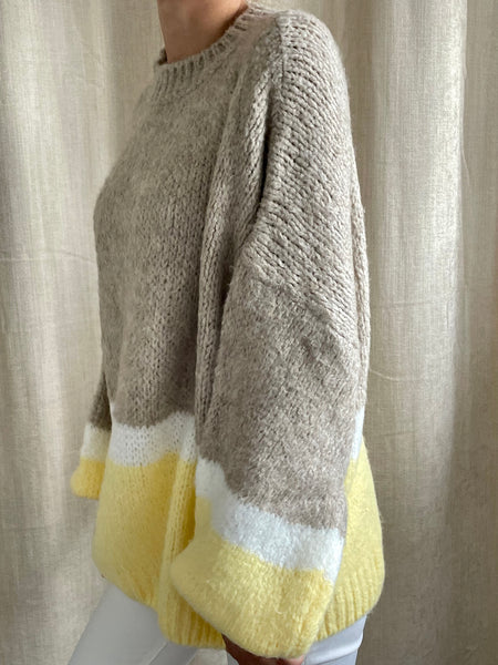 Pull oversize tricolore jaune MAGA