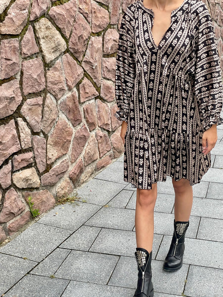 Robe noire MAO